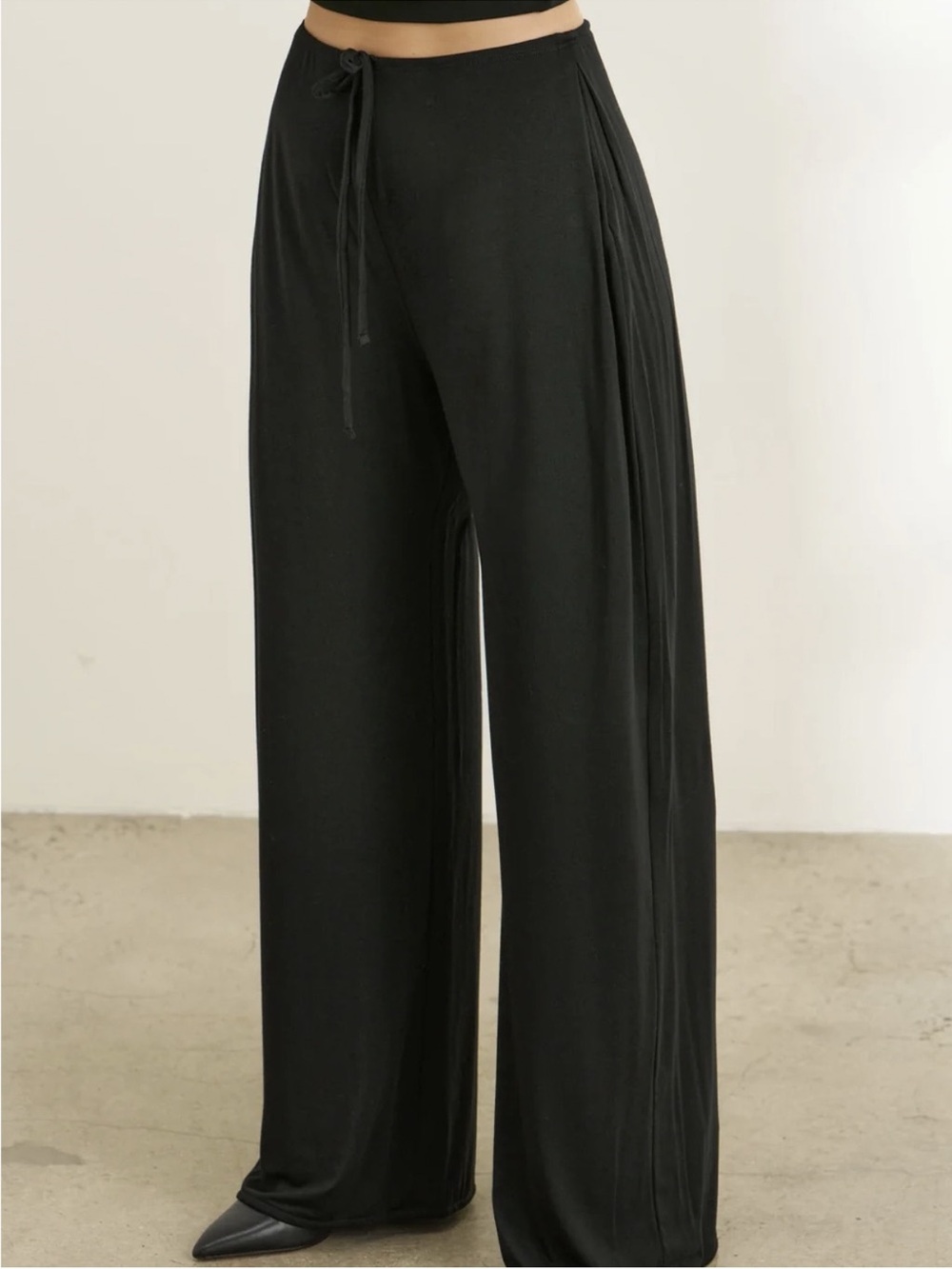 ♡ Joah Brown Essential Straight Leg Pant Black